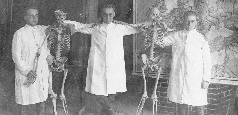 ¿Qué es el Darwinismo Social?